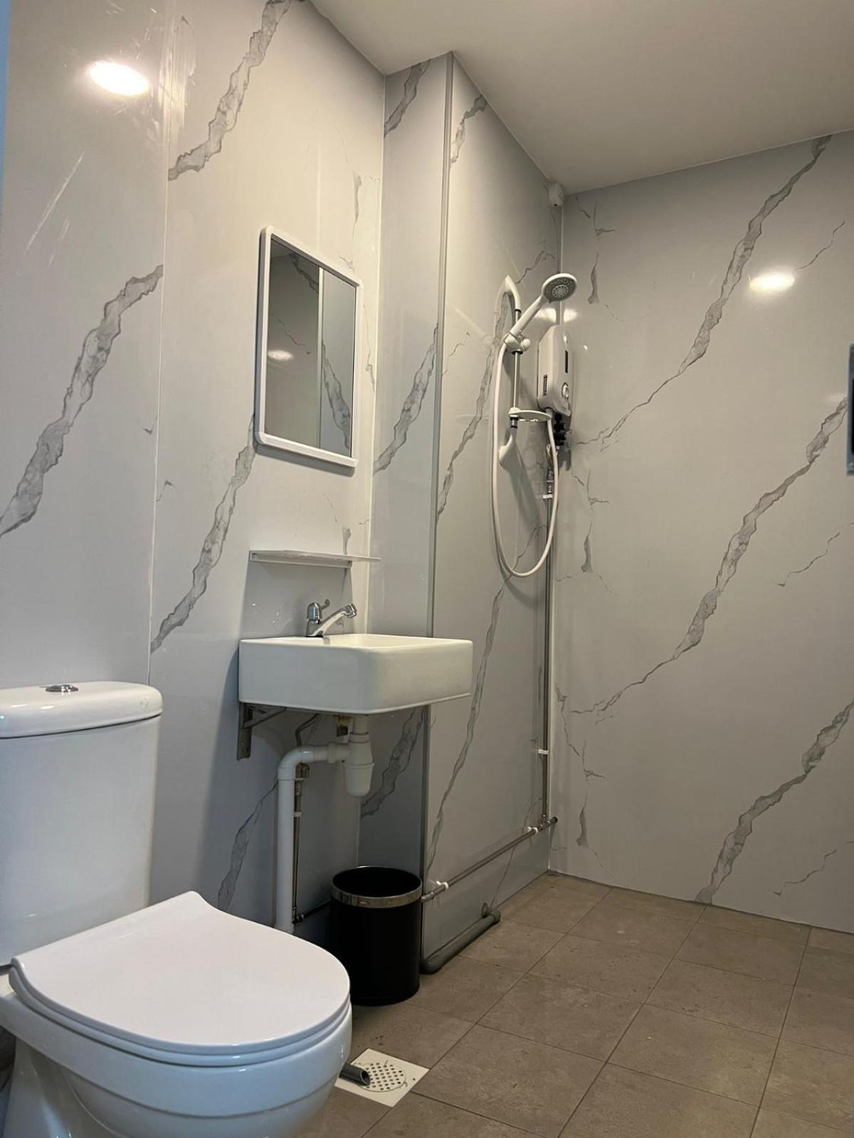 Duke Living Hostel สิงคโปร์ ภายนอก รูปภาพ